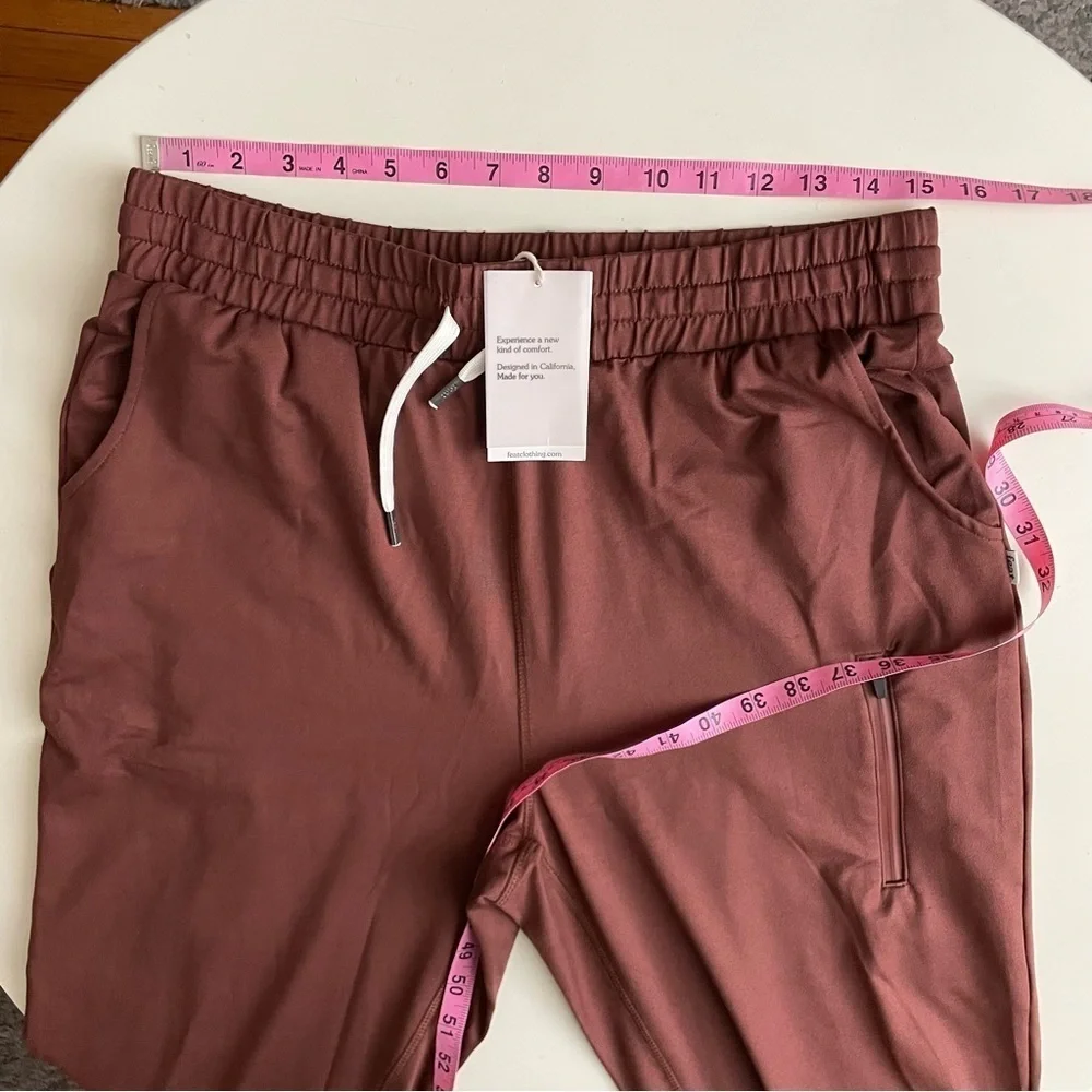 FEAT Clothing Roam Performance Pant Men’s Size Large New